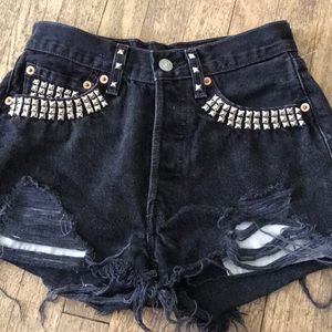 Levi’s 501 stud jean shorts